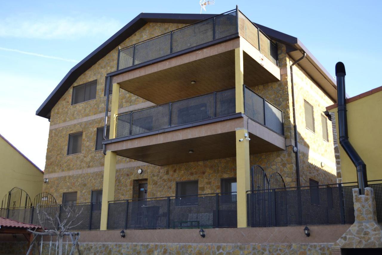 Apartamentos "Casa Rural De Aldea" Aldea del Fresno Exteriér fotografie