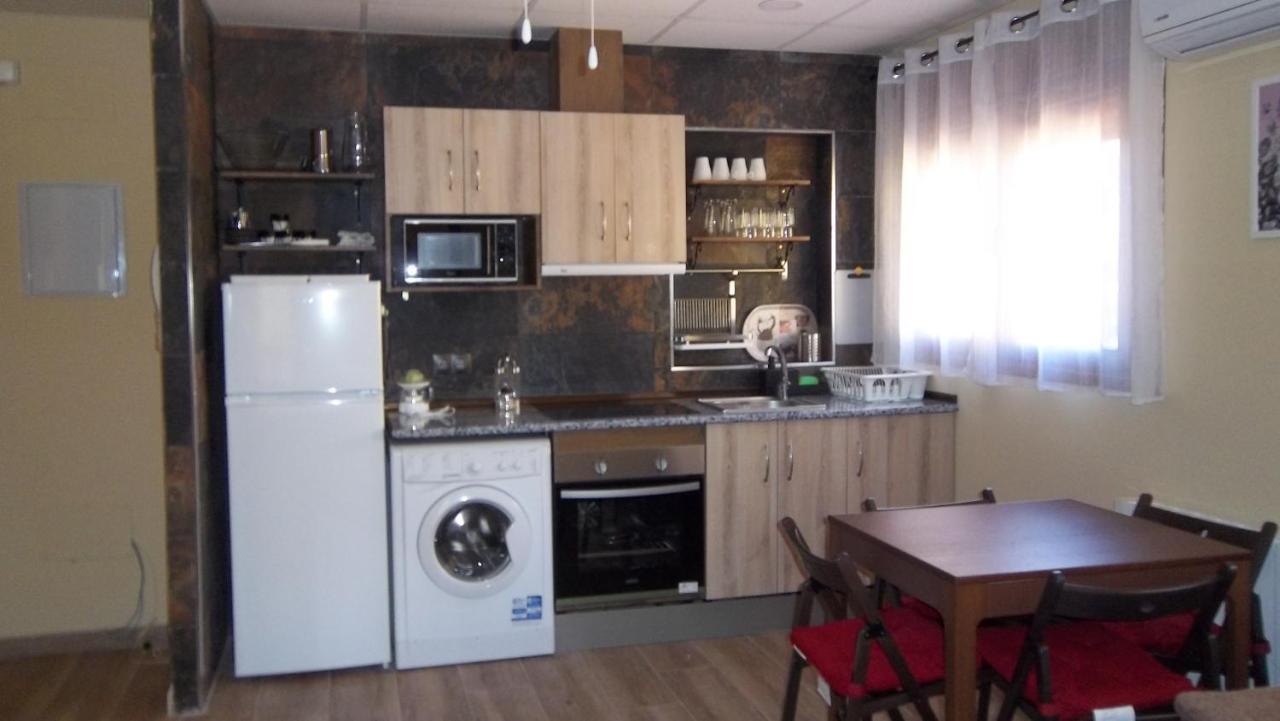 Apartamentos "Casa Rural De Aldea" Aldea del Fresno Exteriér fotografie