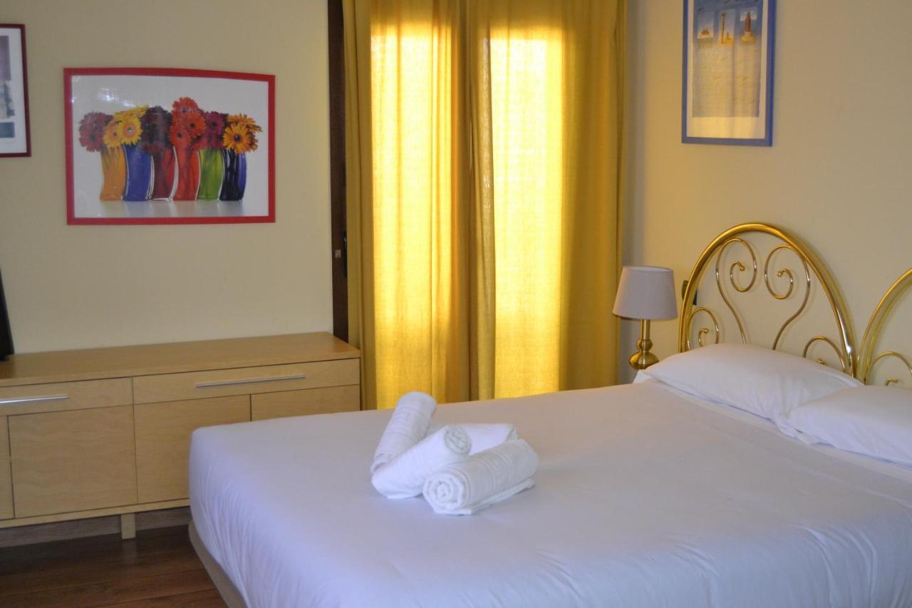 Apartamentos "Casa Rural De Aldea" Aldea del Fresno Exteriér fotografie