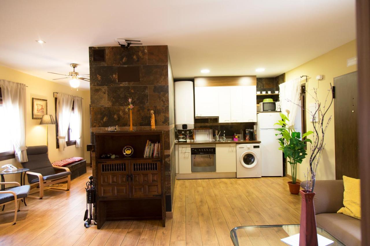 Apartamentos "Casa Rural De Aldea" Aldea del Fresno Exteriér fotografie